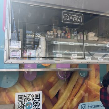 Frite & Scoop - Ice Cream & Frozen Yogurt Near Me - Long Beach, Washington Frite & Scoop - Ice Cream & Frozen Yogurt Near Me - Long Beach, Washington