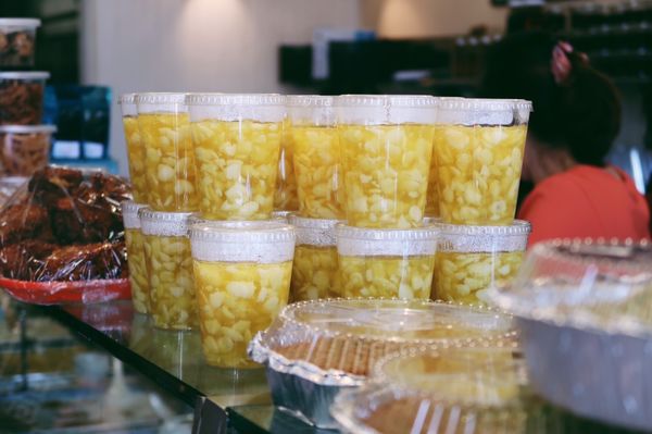 Thạch Chè Hiển Khánh by null