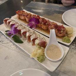 Muse roll and Snow White Roll Muse roll and Snow White Roll