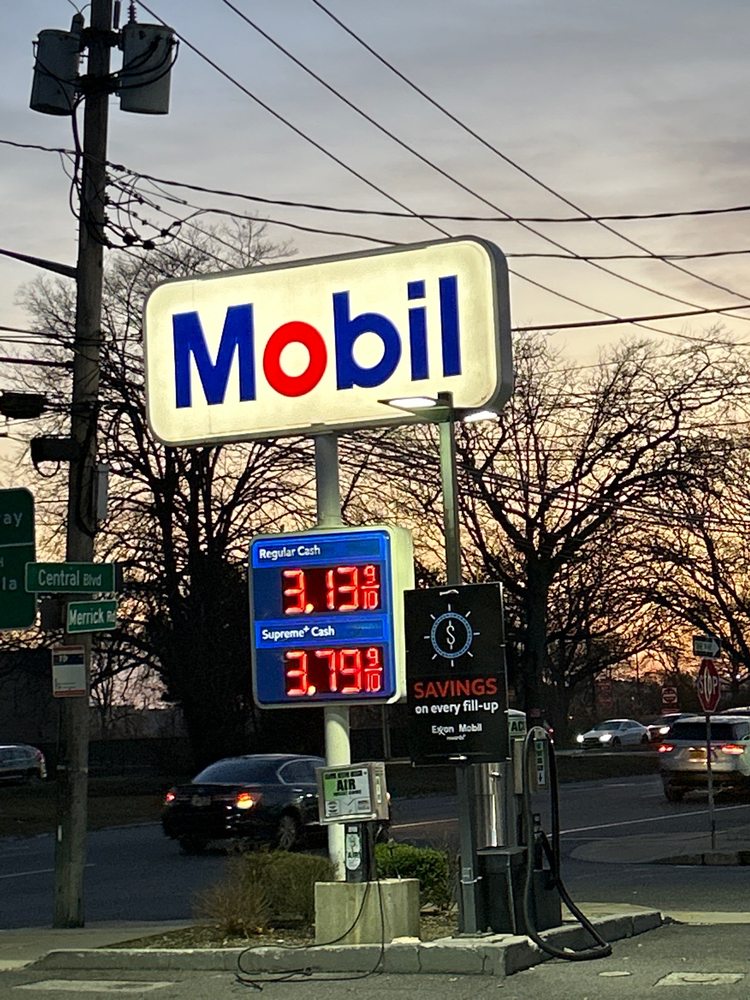 MOBIL MERRICK Updated July 2024 1589 Merrick Rd, Merrick, New