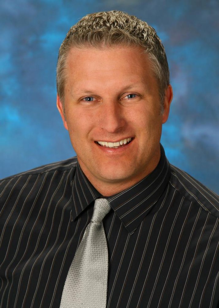 KEN SCOTTRE/MAX REALTY AFFILIATES Updated May 2024 10795 Double R