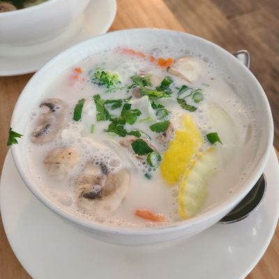 Pepper Sky's by null