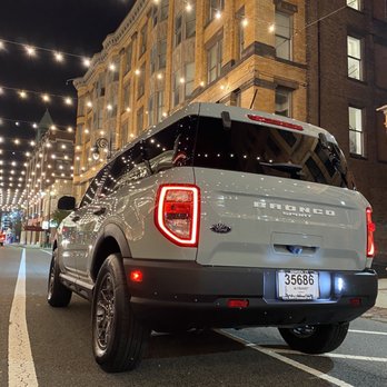 Bob Thomas Ford - '21 Ford Bronco Sport - Car Dealers Near Me - Hamden, Connecticut