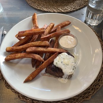Baker's Wife Bistro - Steak frites - they do have regular ketchup if you ask for it - French Near Me - Hampton, Virginia Baker's Wife Bistro - Steak frites - they do have regular ketchup if you ask for it - French Near Me - Hampton, Virginia