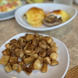 Scramblers - Crab Benny with Side Potato Chunks