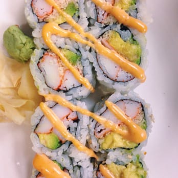 Avana Sushi - Spicy crab meat avocado roll - Japanese Near Me - Boston, Massachusetts