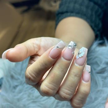 Lux Nails - Nail Salons Near Me - Milford, Massachusetts