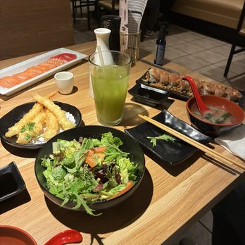 Eat's Ayce Sushi - House salad, shrimp tempura, albacore delight roll, salmon and tuna nigiri! - Japanese Near Me - Alhambra, California