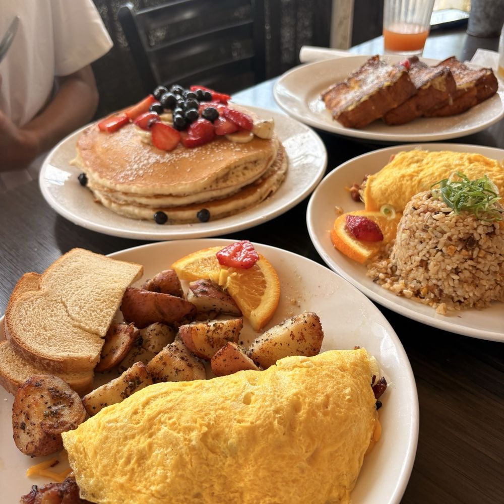 Sweet E's Cafe - Cafes Near Me - Honolulu, Hawaii Sweet E's Cafe - Cafes Near Me - Honolulu, Hawaii