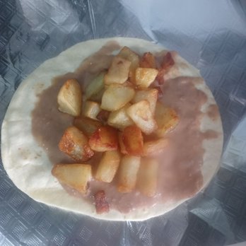 Tacos jose's - Papa y frijol refritos - Food Trucks Near Me - New Braunfels, Texas