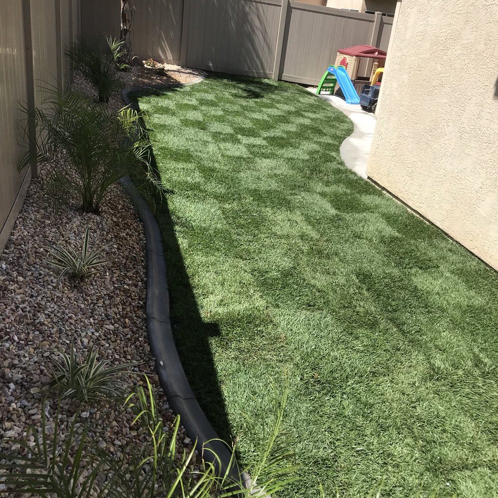 BMJ Landscaping - a backyard with artificial grass - Landscaping Near Me BMJ Landscaping - a backyard with artificial grass - Landscaping Near Me