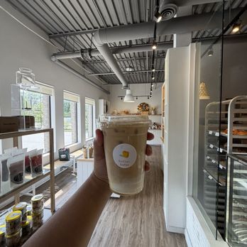 Butter Baker - Baker's Latte - Bakeries Near Me - Markham, Ontario