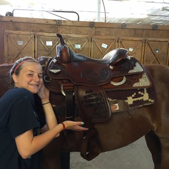 Wild Winds Ranch - Horse Boarding Near Me - West Salem, Wisconsin