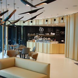 Bistro Nekázanka 11 - Bistro Nekazanka 11 - interior - Kavárny Near Me - Praha 1, Puerto Rico