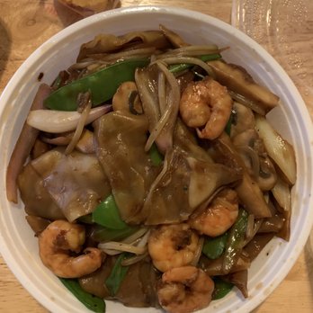 New Star - Shrimp Chow Fun, very tasty - Chinese Near Me - Hellertown, Pennsylvania New Star - Shrimp Chow Fun, very tasty - Chinese Near Me - Hellertown, Pennsylvania