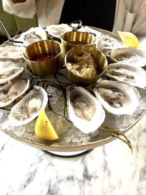 {pretty to think so} by null