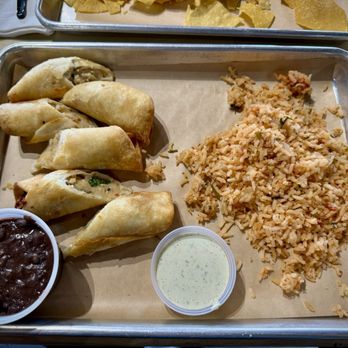 Chiloso Mexican Bistro - Chicken Taquitos with Black Beans - Mexican Near Me - Denton, Texas Chiloso Mexican Bistro - Chicken Taquitos with Black Beans - Mexican Near Me - Denton, Texas
