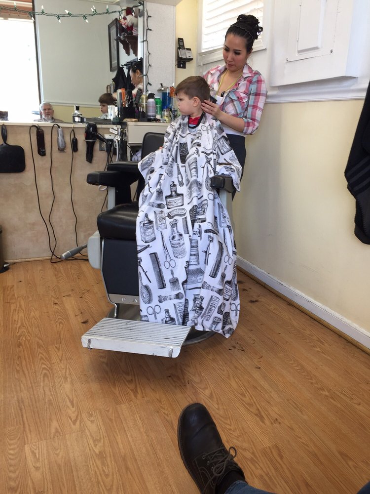 WILLIAMSBURG BARBER SHOP Updated September 2024 6504 Williamsburg Blvd, Arlington, Virginia