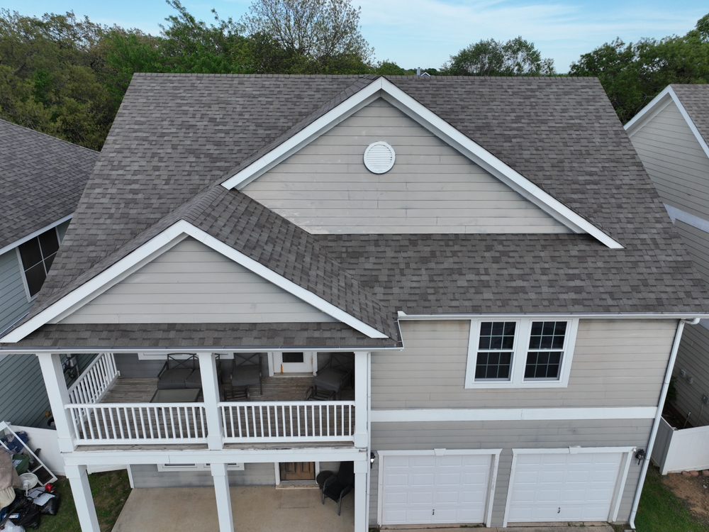 Slide of New Elite Roofing