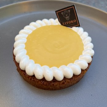Kitoko Maui - lilikoi pie - Food Trucks Near Me - Kihei, Hawaii