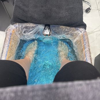 Gloss Nail Bar - pedicure - Nail Salons Near Me - Houston, Texas