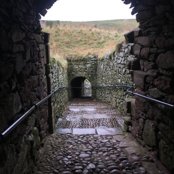 Dunnottar Castle - Landmarks & Historical Buildings Near Me