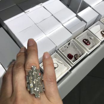 Swarovski - Jewelry Near Me - Orlando, Florida