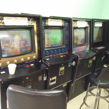 The Grill - Why not enjoy some video poker? For amusement only. - Burgers Near Me - Keller, Texas