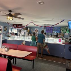 Shakers Ice Cream Parlor
