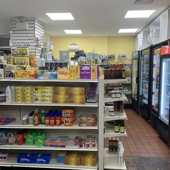 Panini Grill - shelves of food in a grocery store - Sandwiches Near Me - New York, New York Panini Grill - shelves of food in a grocery store - Sandwiches Near Me - New York, New York