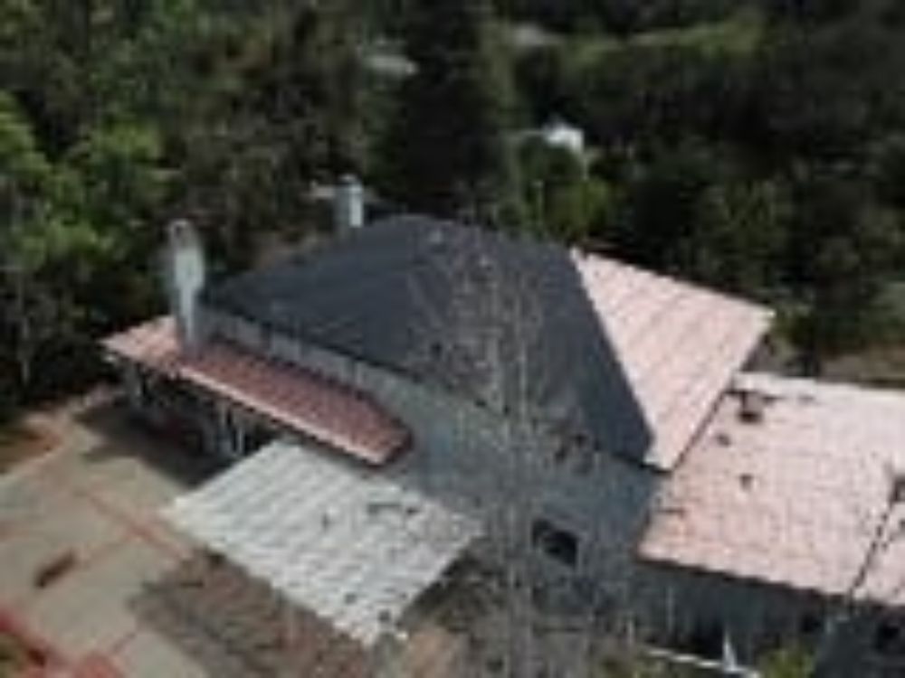 Slide of J Saenz Roofing