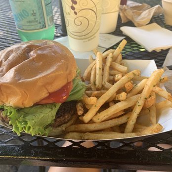 Pier i Cafe - Pier I Burger - American Near Me - New York, New York Pier i Cafe - Pier I Burger - American Near Me - New York, New York