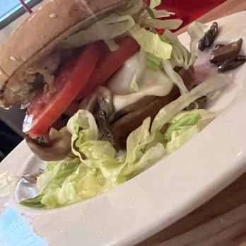 King Kitchen Family Restaurant - Mushroom Burger - Diners Near Me - King, North Carolina King Kitchen Family Restaurant - Mushroom Burger - Diners Near Me - King, North Carolina