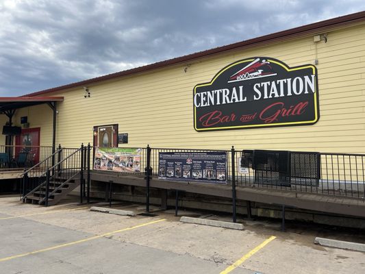 Central Station Bar & Grill by null