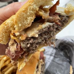 Chipotle Bacon Burger