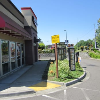 Carl's Jr - Drive-thru - Fast Food Near Me - Renton, Washington Carl's Jr - Drive-thru - Fast Food Near Me - Renton, Washington