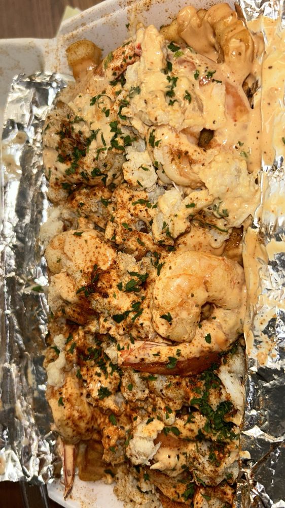 Food from Seafood Palace