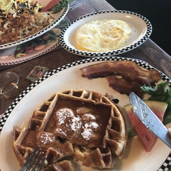 Black Bear Diner Redding - Diners Near Me - Redding, California