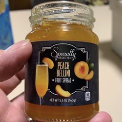 ALDI - Seasonal Peach Bellini Jam