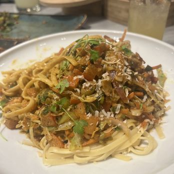 The Lab Collaborative - Vegan Thai pasta - New American Near Me - Oceanside, California