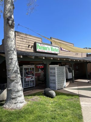 Bonita Farmer's Market by null