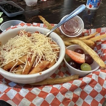Little Matt's - Kids penne pasta w marinara - Burgers Near Me - Houston, Texas Little Matt's - Kids penne pasta w marinara - Burgers Near Me - Houston, Texas