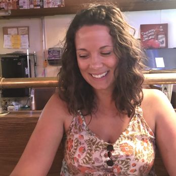 Colonel Hart's - Another Happy Hour well spent at Colonel Hart's. - Sports Bars Near Me - Wauwatosa, Wisconsin Colonel Hart's - Another Happy Hour well spent at Colonel Hart's. - Sports Bars Near Me - Wauwatosa, Wisconsin