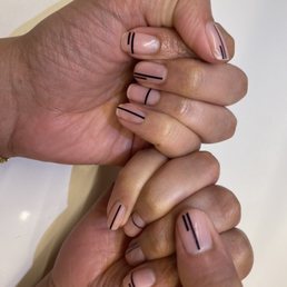 Gel mani w/ design Gel mani w/ design