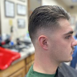 That Guys Barbershop - Medium Bald Fade W/ Scissor on top