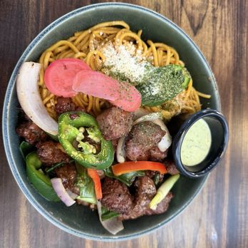 Triple-T - Garlic Noodle with Shaken Beef - Coffee & Tea Near Me - Gardena, California Triple-T - Garlic Noodle with Shaken Beef - Coffee & Tea Near Me - Gardena, California