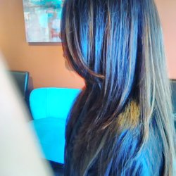 Salon Jackie - blue and copper highlights on deep brown base., soft layers