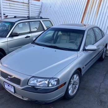 Just Right Motors - Used Car Dealers Near Me - Englewood, Colorado