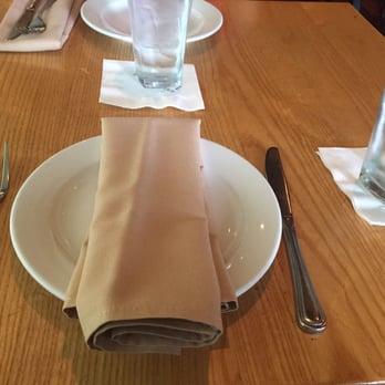Basil Thai Cuisine - Thai Near Me - Columbia, South Carolina