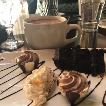 Le Chocolat Du Bouchard - Chocolatiers & Shops Near Me - Naperville, Illinois Le Chocolat Du Bouchard - Chocolatiers & Shops Near Me - Naperville, Illinois